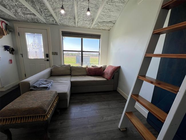 B - 7176 Goehring Rd, House other with 2 bedrooms, 2 bathrooms and null parking in Ledbetter TX | Image 23