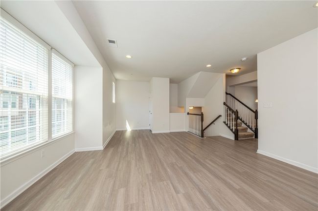 2801 Pointe View Dr, Townhouse with 3 bedrooms, 3 bathrooms and 2 parking in Mars PA | Image 5