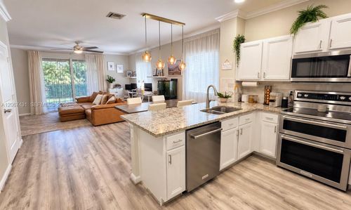 1127 Vermilion Dr, Lake Worth, FL, 33461-3328 | Card Image