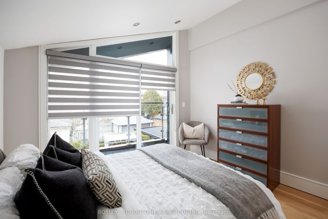 242 Sutherland Dr, House other with 6 bedrooms, 6 bathrooms and 2 parking in East York ON | Image 34