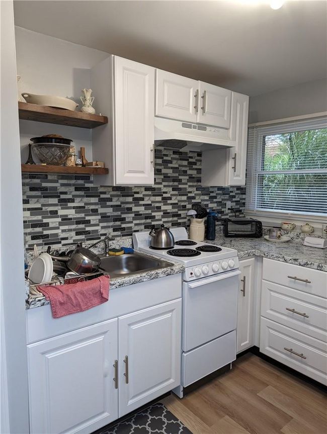 81 Maple Ave, Condo with 1 bedrooms, 1 bathrooms and 1 parking in Goshen NY | Image 4