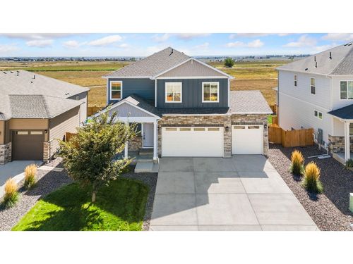 2410 Pineywoods St, Mead, CO, 80542-4096 | Card Image