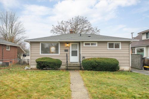 1503 W Glass Ave, Spokane, WA, 99205-2626 | Card Image