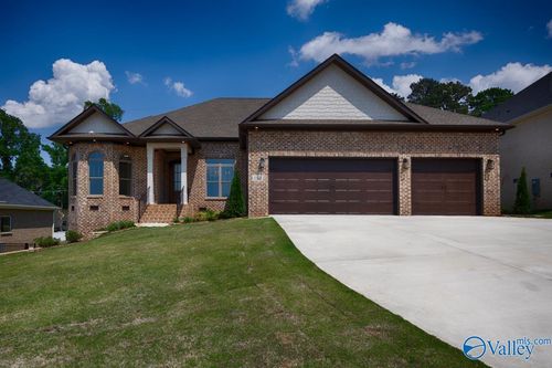 1311 Camellia Court Cir Se, Huntsville, AL, 35803-3725 | Card Image