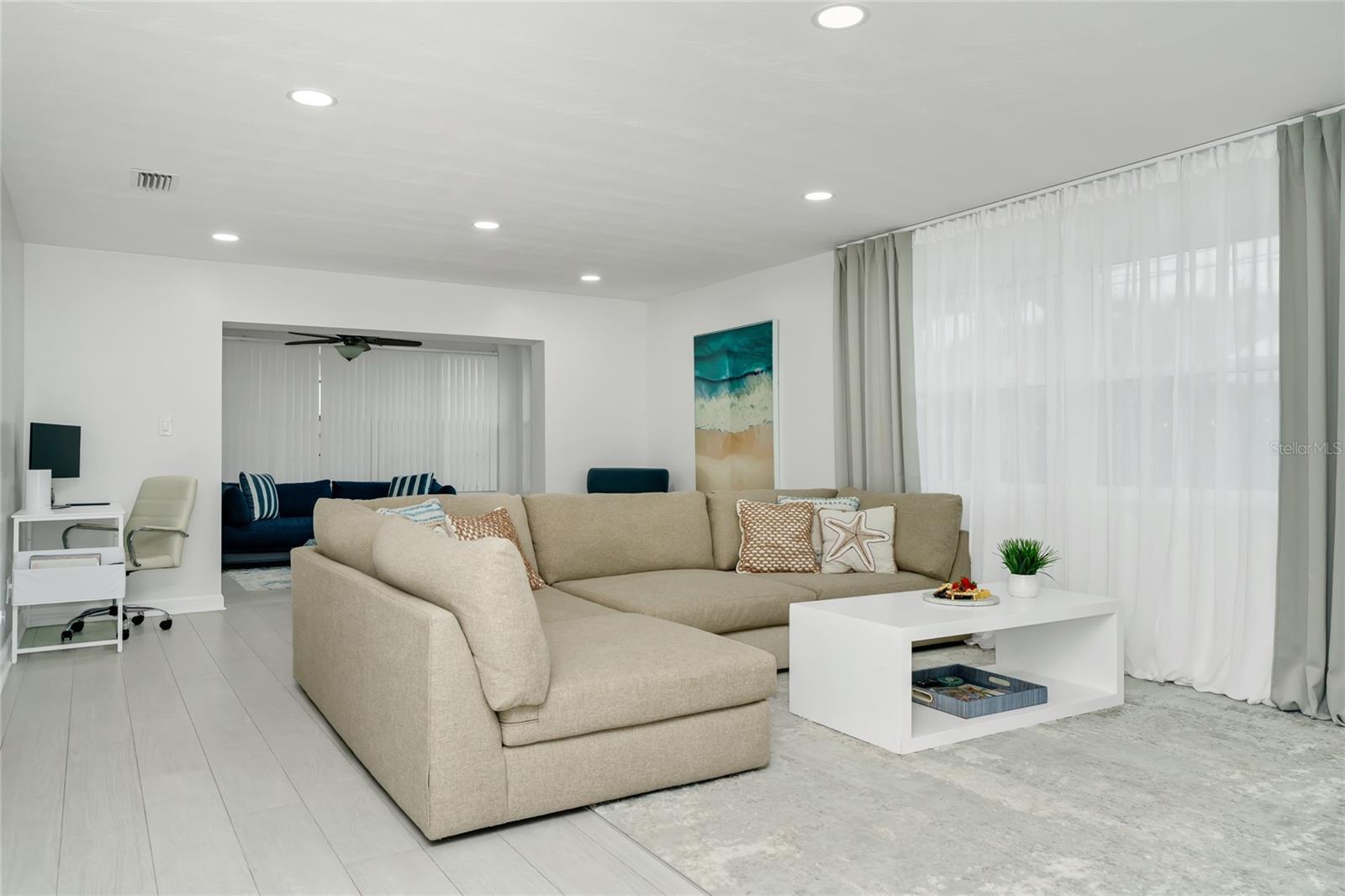 Residential Lease in CAPE CANAVERAL 5