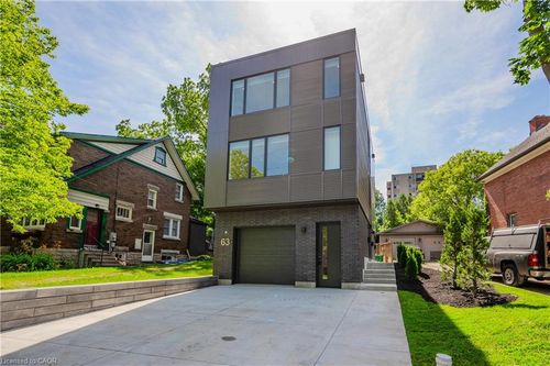 2-63 Union St E, Waterloo, ON, N2J1B9 | Card Image