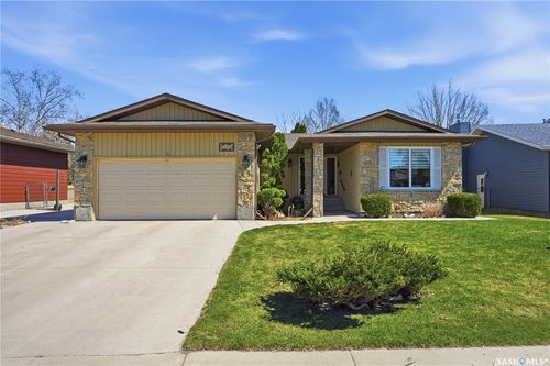 239 Stechishin Crescent, Saskatoon, SK, S7K5P6 | Card Image