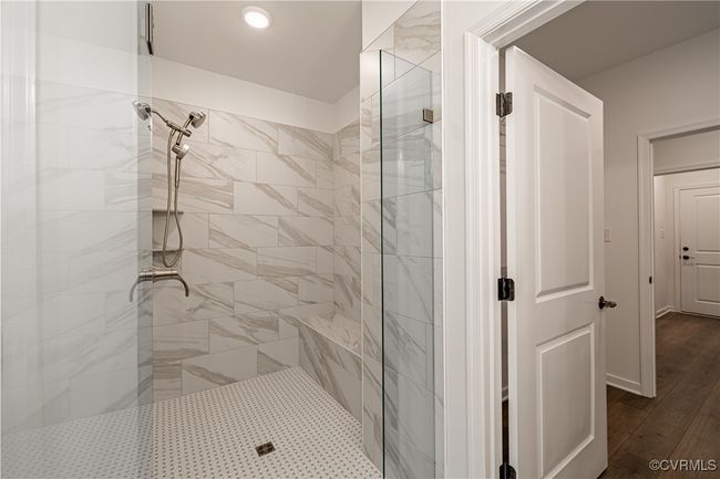 Photo from Boone Homes Gallery; photo of similar home, not home for sale; upgrades shown | Image 16