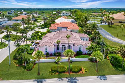 705 Ocean Drive, House other with 3 bedrooms, 4 bathrooms and null parking in Juno Beach FL | Image 1