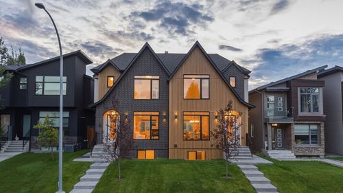 2229 36 St Sw, Calgary, AB, T3E2Z3 | Card Image