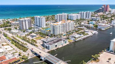 904 - 3020 Ne 32nd Ave, Condo with 2 bedrooms, 2 bathrooms and null parking in Fort Lauderdale FL | Image 2