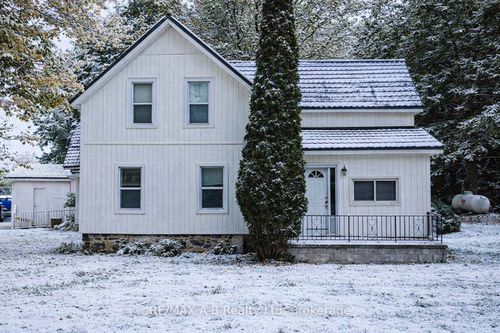 4740 16 Line, Perth South, ON, N4X1C9 | Card Image