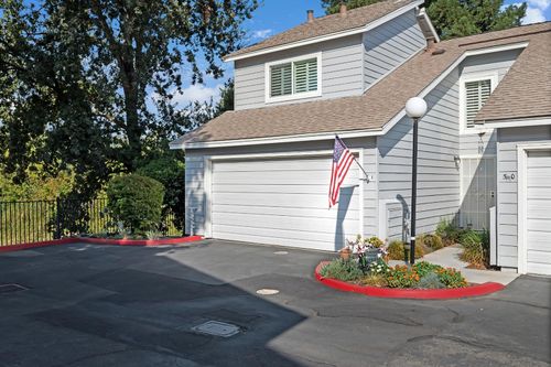51-1675 Vernon St, Roseville, CA, 95678-3968 | Card Image