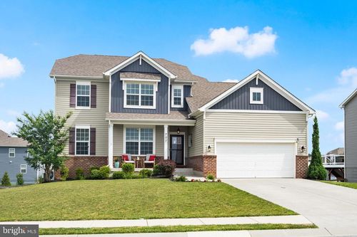 707 Blue Moon Ln, WESTMINSTER, MD, 21157-7059 | Card Image