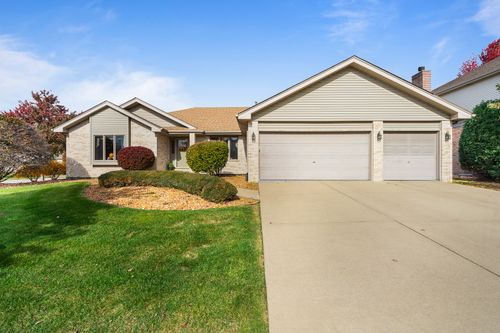 11628 Hidden Valley Cv, Orland Park, IL, 60467-1317 | Card Image