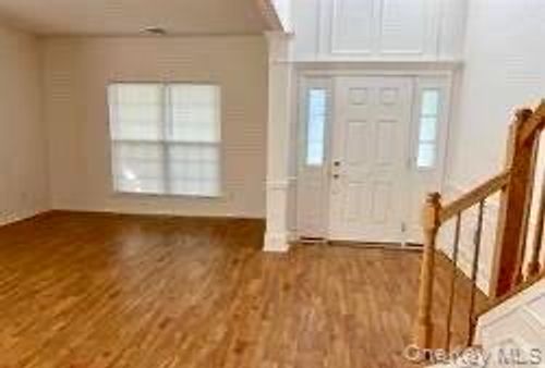 87 Louden Loop, Mount Sinai, NY, 11766-3410 | Card Image