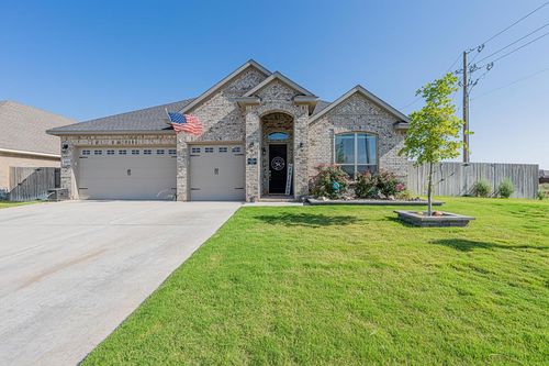 1913 Overshine Ln, Midland, TX, 79705-2494 | Card Image