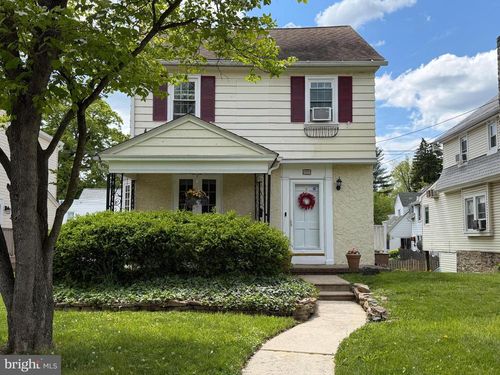 222 Rock Glen Rd, WYNNEWOOD, PA, 19096-3214 | Card Image