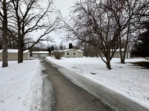 21151 150th St, Sauk Centre, MN, 56378-4651 | Card Image