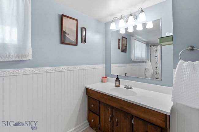 220 S 4 Th St, House other with 3 bedrooms, 2 bathrooms and null parking in Manhattan MT | Image 24