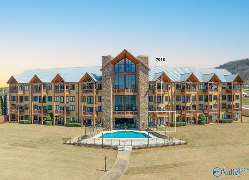 102-7016 Val Monte Dr, Guntersville, AL, 35976-2617 | Card Image