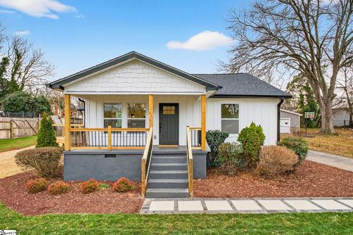 101 Ledbetter St, Greenville, SC, 29611-4602 | Card Image