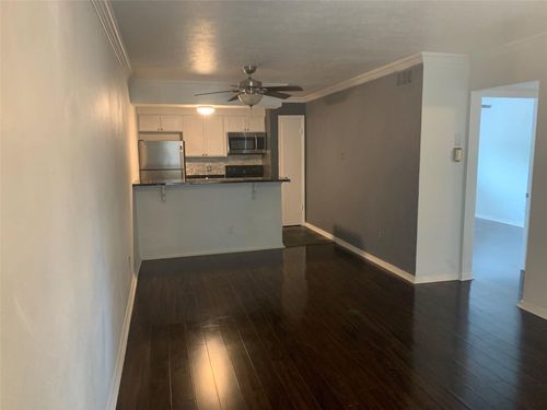 204-2805 Reagan St, Dallas, TX, 75219-3409 | Card Image