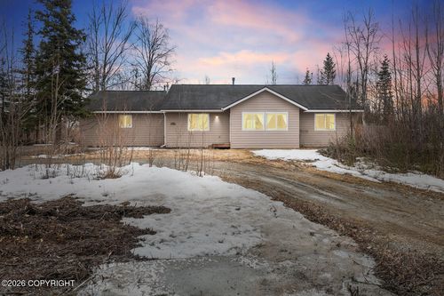 9676 W Rosehill Dr, Wasilla, AK, 99623-0354 | Card Image