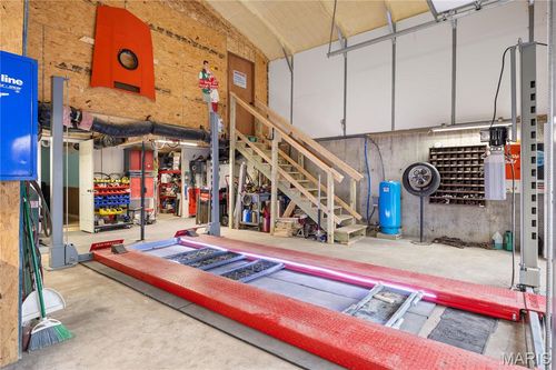 11 Jade Rd, Rocky Mount, MO, 65072-3219 | Card Image