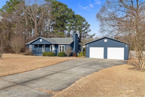 325 Swinson Dr, Dudley, NC, 28333-5362 | Card Image