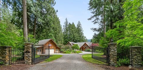 4126 Caron Road, Deming, WA, 98244 | Card Image