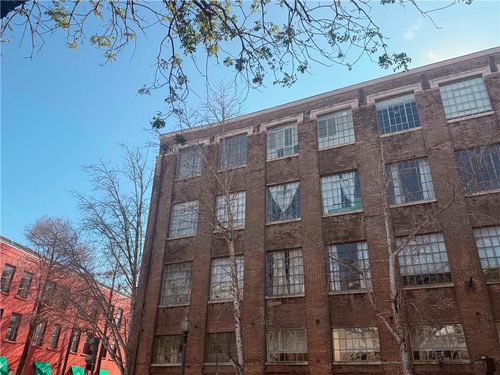 apt-401-402 Julia St, New Orleans, LA, 70130-3699 | Card Image