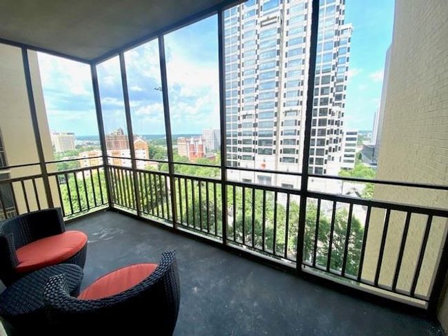 APT-11I - 300 Peachtree St Ne, Condo with 2 bedrooms, 1 bathrooms and null parking in Atlanta GA | Image 17