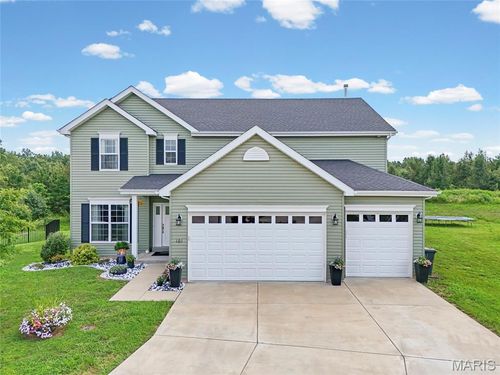 101 Brookmanns Place Ct, Imperial, MO, 63052-2233 | Card Image