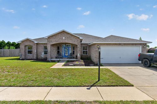 2409 Halfmoon Ln, Crestview, FL, 32536-4374 | Card Image