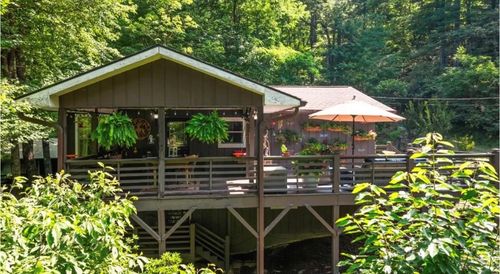 112 Clearview Ln, Highlands, NC, 28741-7523 | Card Image
