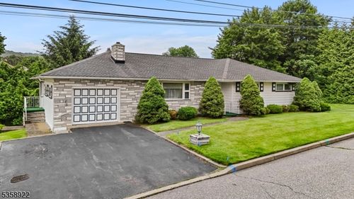 35 Hillside Ave, Netcong, NJ, 07857-1613 | Card Image