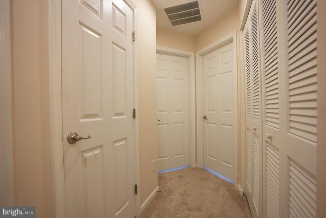 2102 E Oak Rd, Townhouse with 3 bedrooms, 2 bathrooms and null parking in VINELAND NJ | Image 46