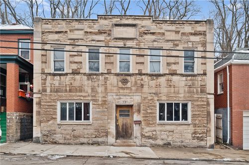 264 Fleet St, Rankin, PA, 15104-1151 | Card Image