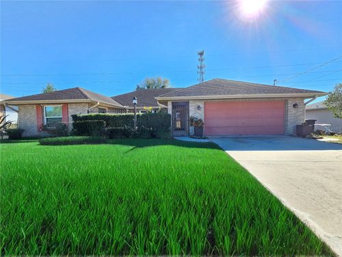 2088 S Parkton Dr, DELTONA, FL, 32725-3105 | Card Image