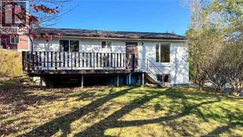 70 Francis St, Saint John, NB, E2M4S4 | Card Image