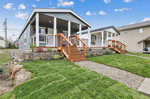 617 S State Ave, Newport, WA, 99156-9249 | Card Image