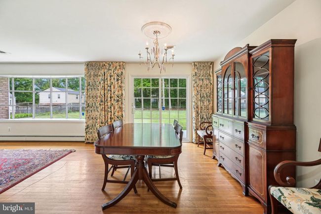 7410 Good Luck Rd, House other with 4 bedrooms, 3 bathrooms and null parking in LANHAM MD | Image 11