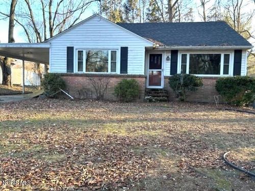 723 Ash Street, Bowling Green, OH, 43402 | Card Image