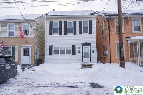 fl-2nd-732 2nd St, CATASAUQUA, PA, 18032-2340 | Card Image