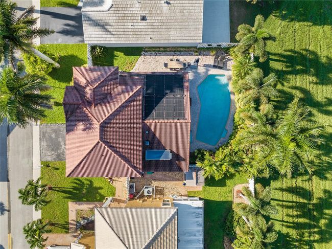 611 Royal Palm Way, House other with 4 bedrooms, 3 bathrooms and null parking in Davie FL | Image 43