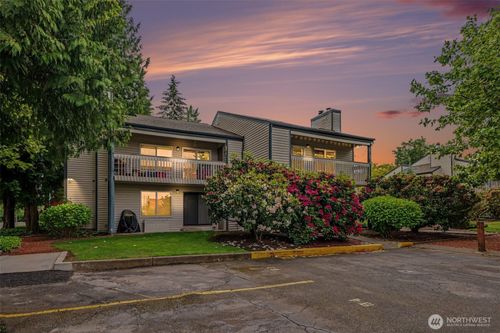 c-4403 216th St Sw, Mountlake Terrace, WA, 98043-5935 | Card Image