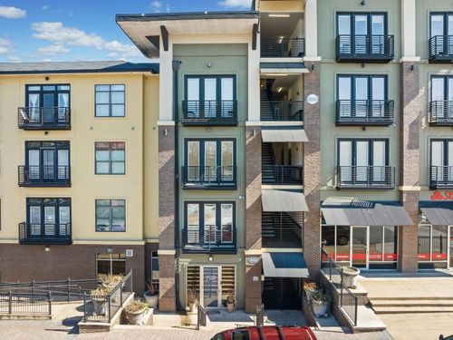 unit-3507-5300 Peachtree Rd, Chamblee, GA, 30341-2458 | Card Image