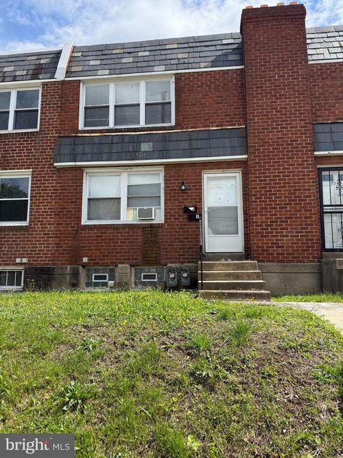 7122 Clinton Rd, UPPER DARBY, PA, 19082-5212 | Card Image