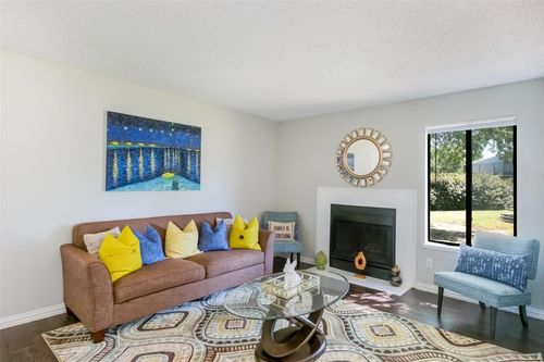 453-4600 W Pioneer Dr, Irving, TX, 75061-3849 | Card Image